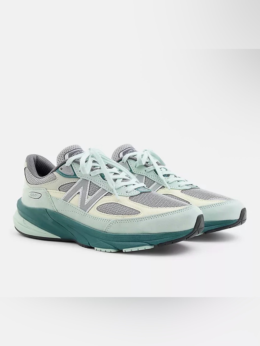 New Balance Mens Made in USA 990v6 Mint Green and Gray Sneakers U990GT6